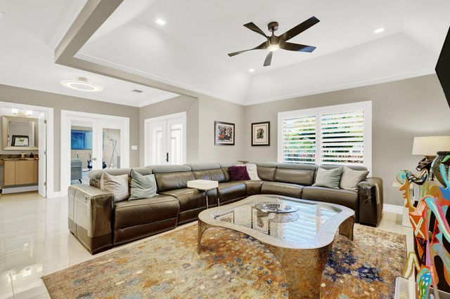 513 N Country Club Drive, Atlantis, FL 33462