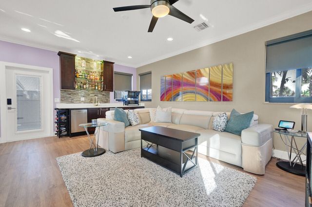 513 N Country Club Drive, Atlantis, FL 33462