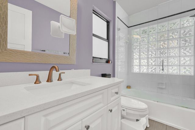 513 N Country Club Drive, Atlantis, FL 33462