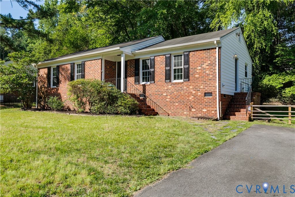 2016 Cedarhurst Dr, Richmond, VA 23225
