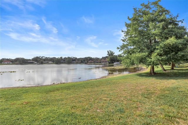 916 LAKE DESTINY ROAD E, Altamonte Springs, FL 32714