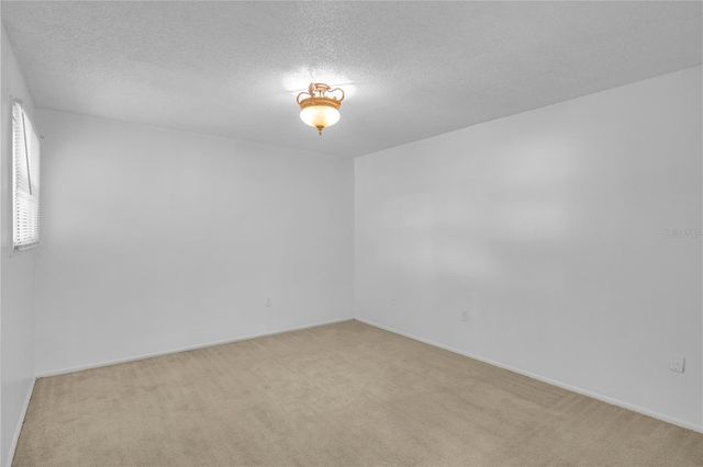 916 LAKE DESTINY ROAD E, Altamonte Springs, FL 32714