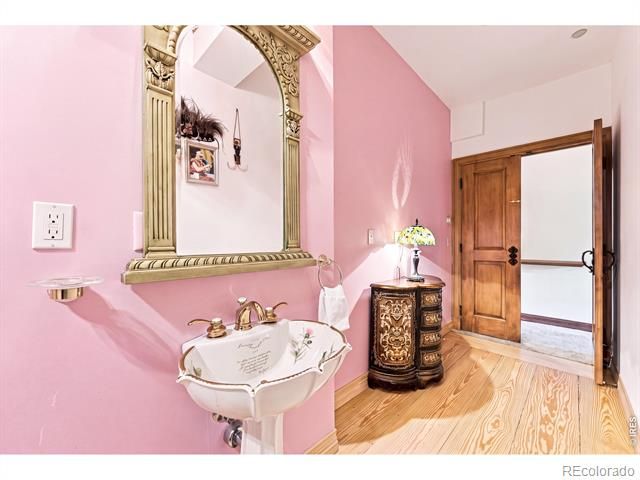 2717 Bison Drive, Boulder, CO 80302
