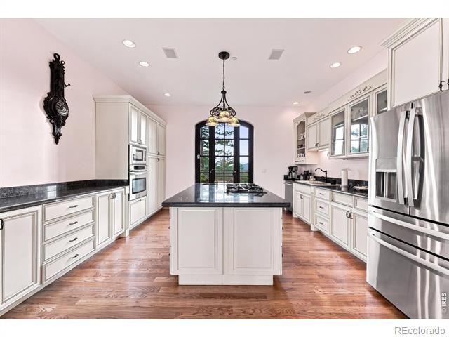 2717 Bison Drive, Boulder, CO 80302