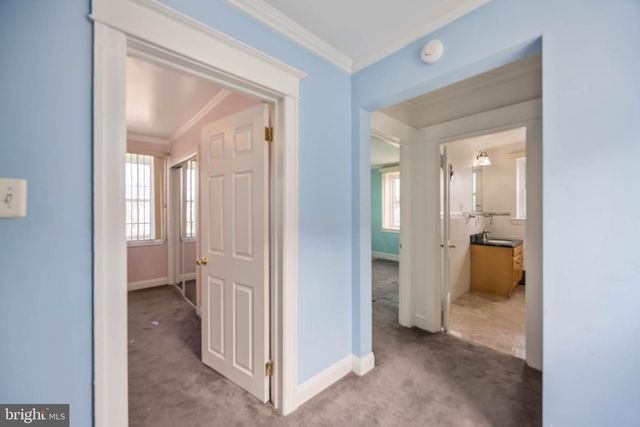 537 ELM AVE, Upper Darby, PA 19082