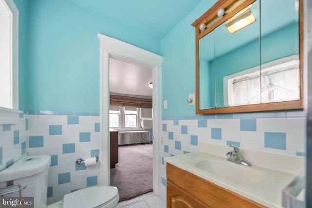 537 ELM AVE, Upper Darby, PA 19082