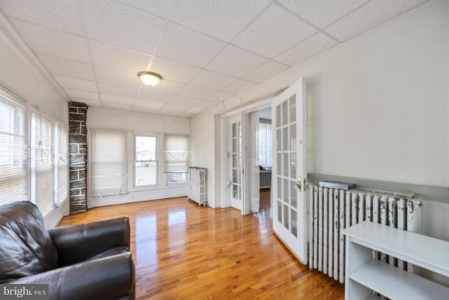 537 ELM AVE, Upper Darby, PA 19082