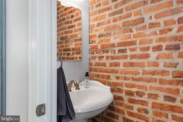 3902 HUDSON ST, Baltimore, MD 21224