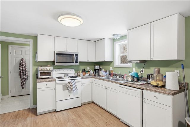 2572 Vermont Route 15, Cambridge, VT 05444