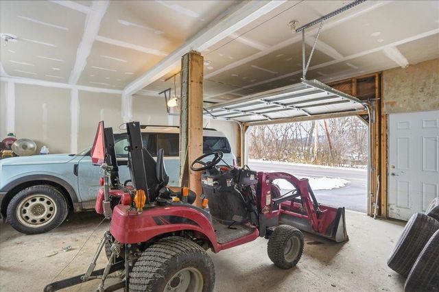 2572 Vermont Route 15, Cambridge, VT 05444