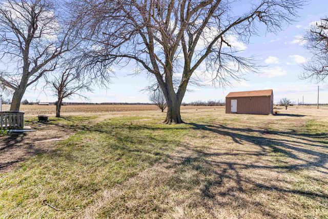 1808 S Lightville Rd, Salina, KS 67401