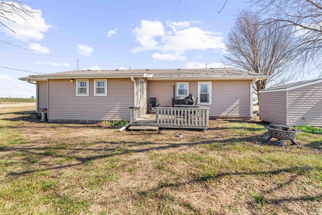 1808 S Lightville Rd, Salina, KS 67401