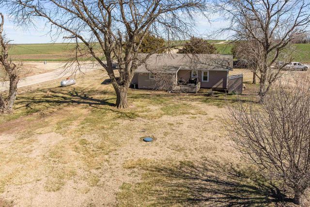 1808 S Lightville Rd, Salina, KS 67401