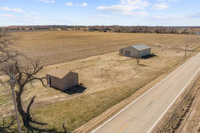 1808 S Lightville Rd, Salina, KS 67401