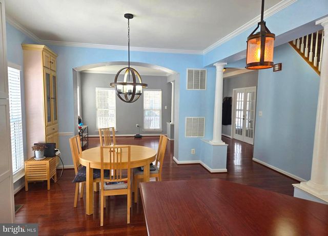 203 BULLSKIN ST, Charles Town, WV 25414