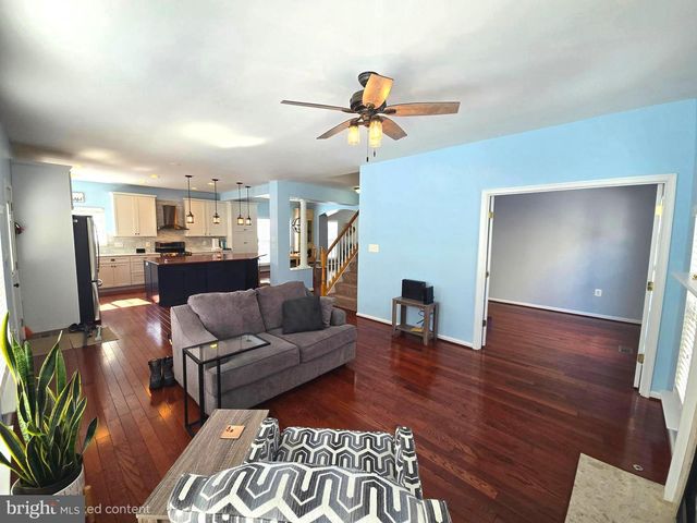 203 BULLSKIN ST, Charles Town, WV 25414