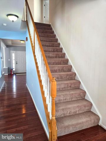 203 BULLSKIN ST, Charles Town, WV 25414