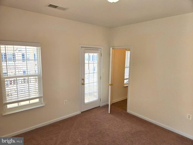 203 BULLSKIN ST, Charles Town, WV 25414