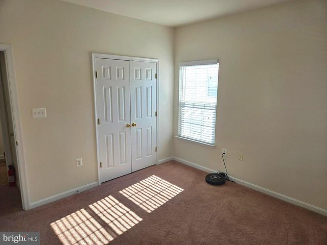 203 BULLSKIN ST, Charles Town, WV 25414