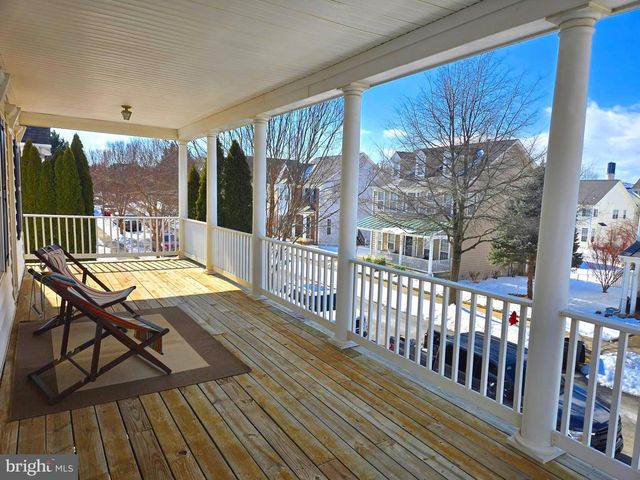 203 BULLSKIN ST, Charles Town, WV 25414