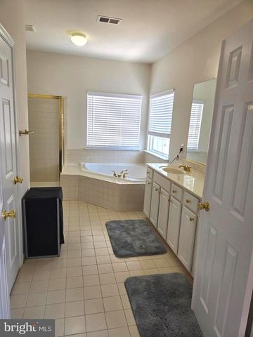 203 BULLSKIN ST, Charles Town, WV 25414