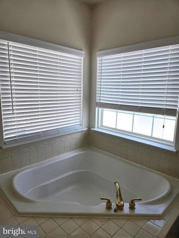 203 BULLSKIN ST, Charles Town, WV 25414