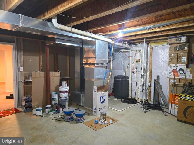 203 BULLSKIN ST, Charles Town, WV 25414