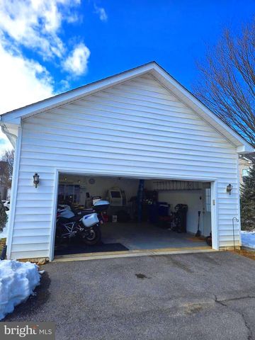 203 BULLSKIN ST, Charles Town, WV 25414