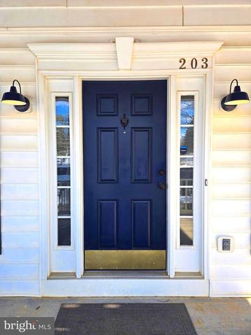 203 BULLSKIN ST, Charles Town, WV 25414