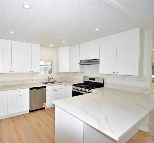 8301 Mission Gorge 263, Santee, CA 92071