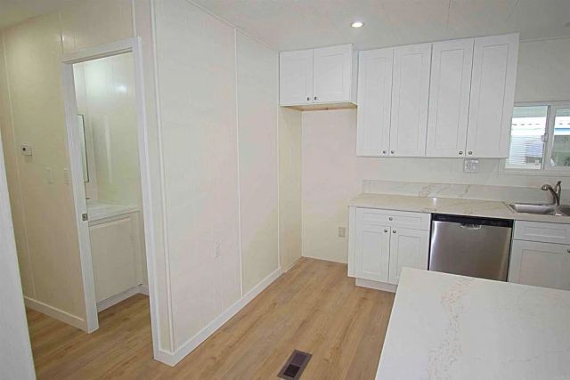 8301 Mission Gorge 263, Santee, CA 92071