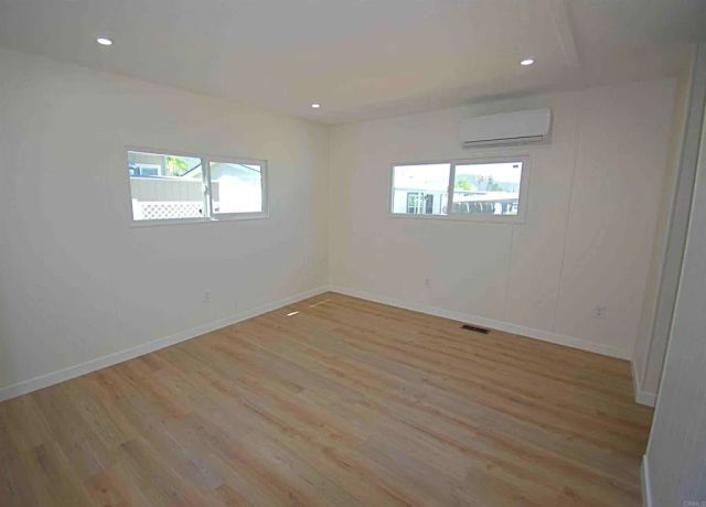 8301 Mission Gorge 263, Santee, CA 92071