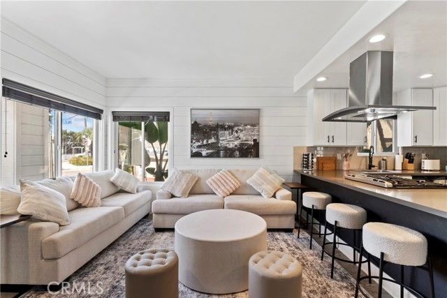 410 Clubhouse, Newport Beach, CA 92663