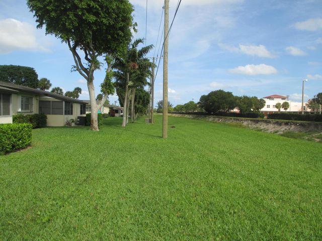 2951 Ashley Drive W, West Palm Beach, FL 33415