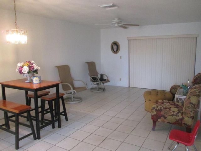 2951 Ashley Drive W, West Palm Beach, FL 33415