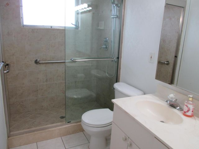 2951 Ashley Drive W, West Palm Beach, FL 33415