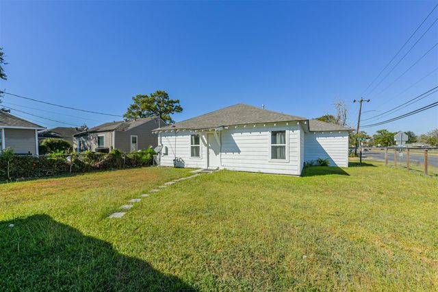 7546 Greendowns Street, Houston, TX 77087