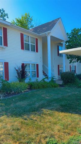 905 Sugar Lake Court 6, St Peters, MO 63376