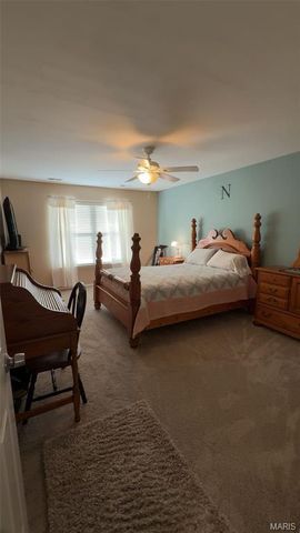 905 Sugar Lake Court 6, St Peters, MO 63376
