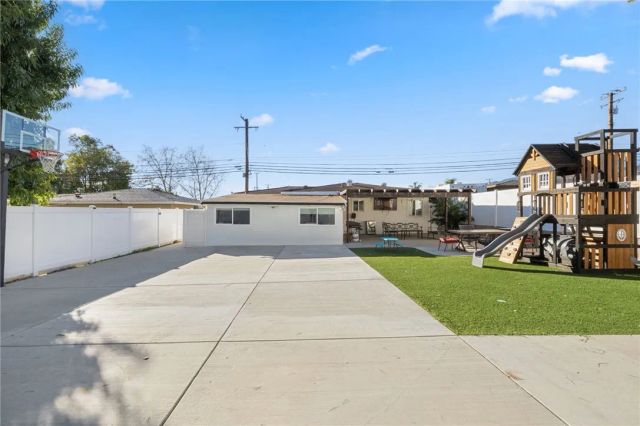 6833 Carnelian, Rancho Cucamonga, CA 91701