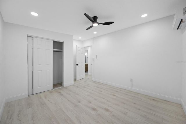 6908 11TH AVENUE E, Palmetto, FL 34221