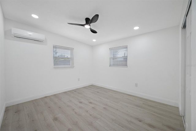 6908 11TH AVENUE E, Palmetto, FL 34221