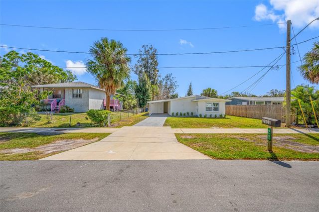 6908 11TH AVENUE E, Palmetto, FL 34221