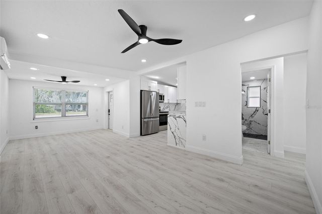 6908 11TH AVENUE E, Palmetto, FL 34221