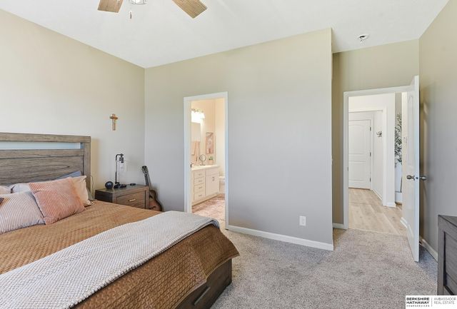 11408 S 173 Avenue, Gretna, NE 68028