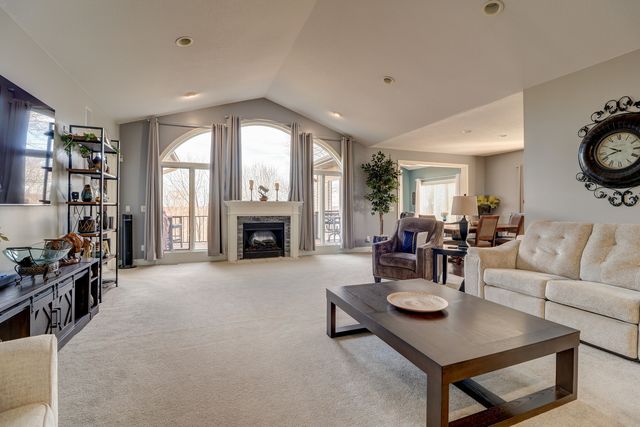 1117 Melody Hills Drive, Fulton, IL 61252