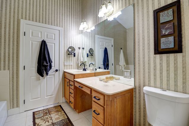 1117 Melody Hills Drive, Fulton, IL 61252