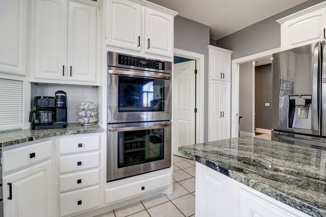 1117 Melody Hills Drive, Fulton, IL 61252