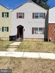 224 SE SAVANNAH ST SE, Washington, DC 20032