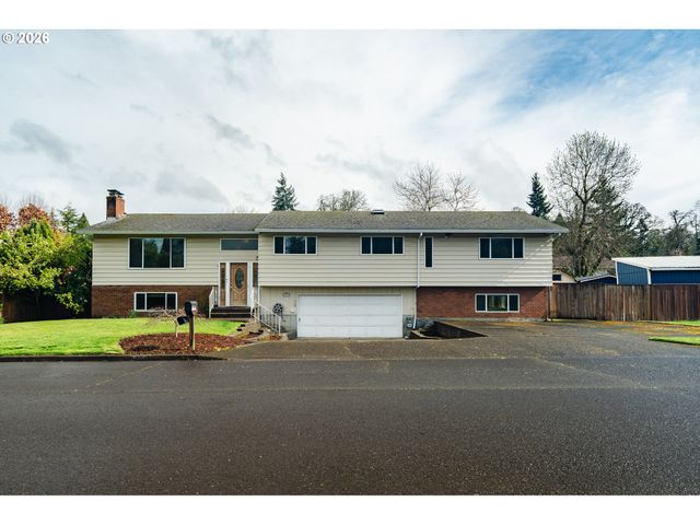 5484 Se ROETHE Rd, Milwaukie, OR 97267